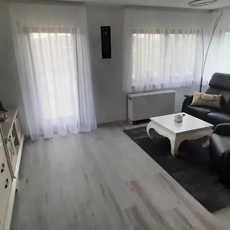 Ferienwohnung Kuessaberg * Küssaberg