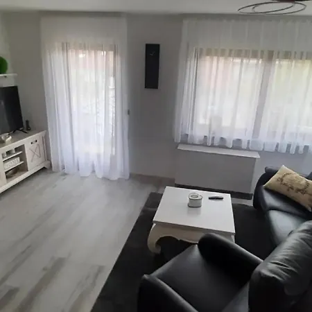 아파트 Ferienwohnung Kuessaberg